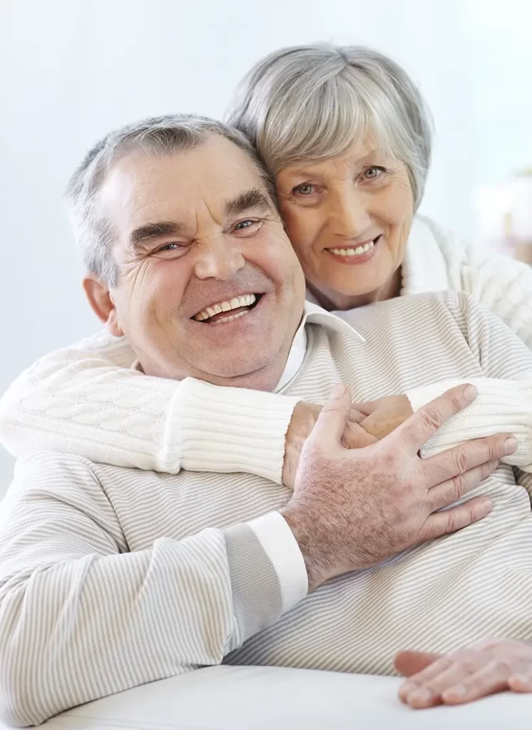 Aposentado feliz com a Isenção de Imposto de Renda por Doença